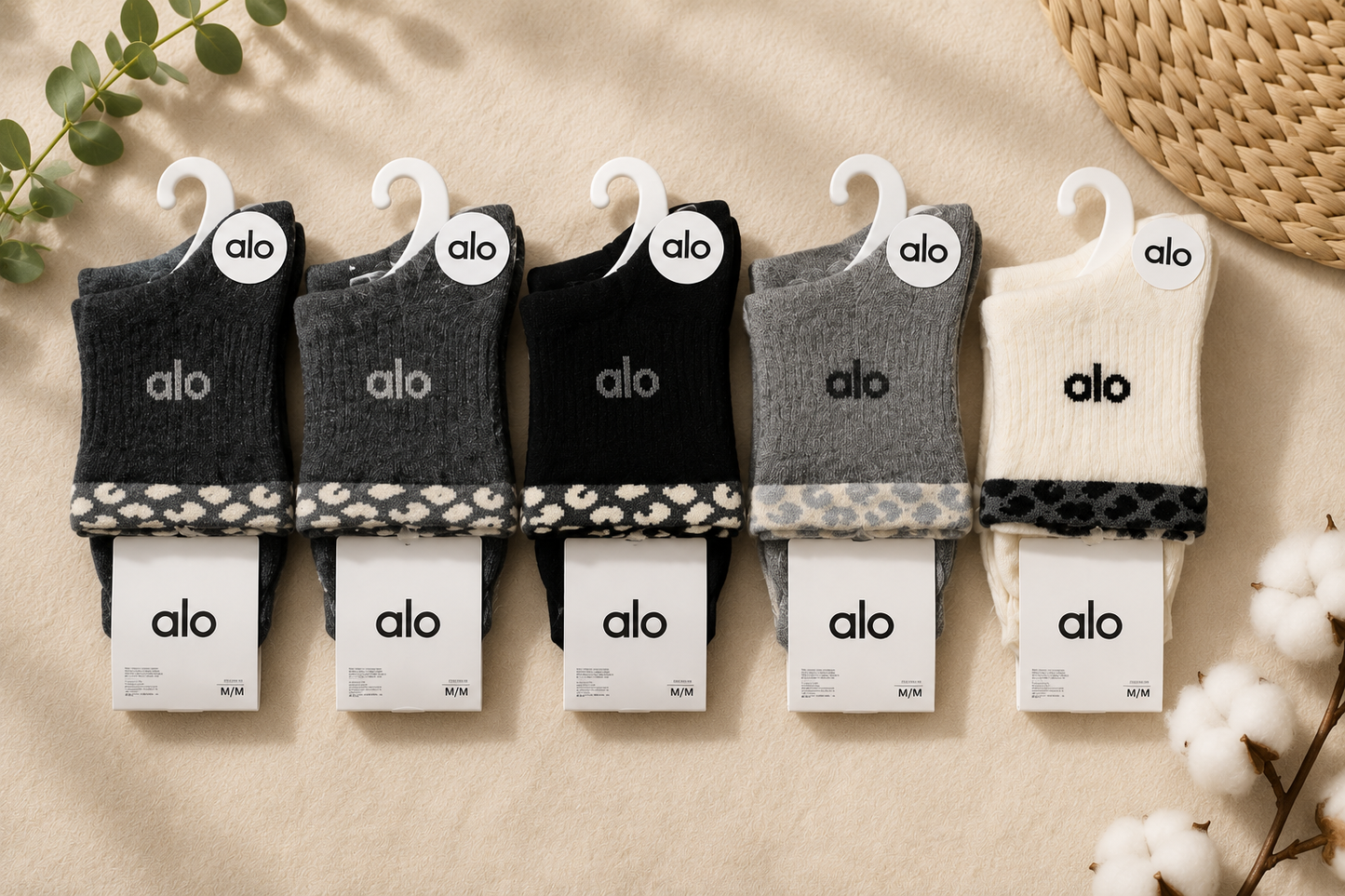 Dark tone socks