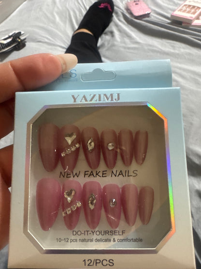 Press on Nails 12 ct
