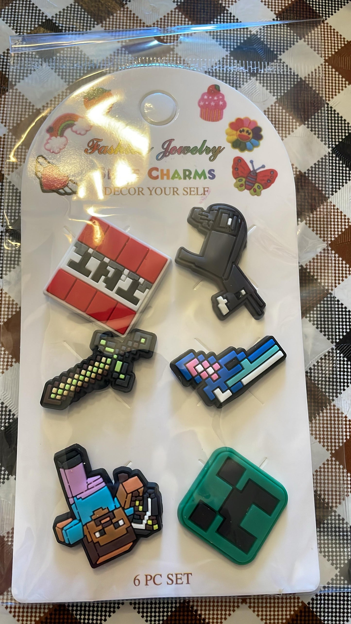 Croc charms
