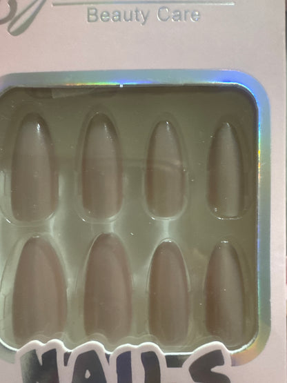 Press on Nails 12 ct