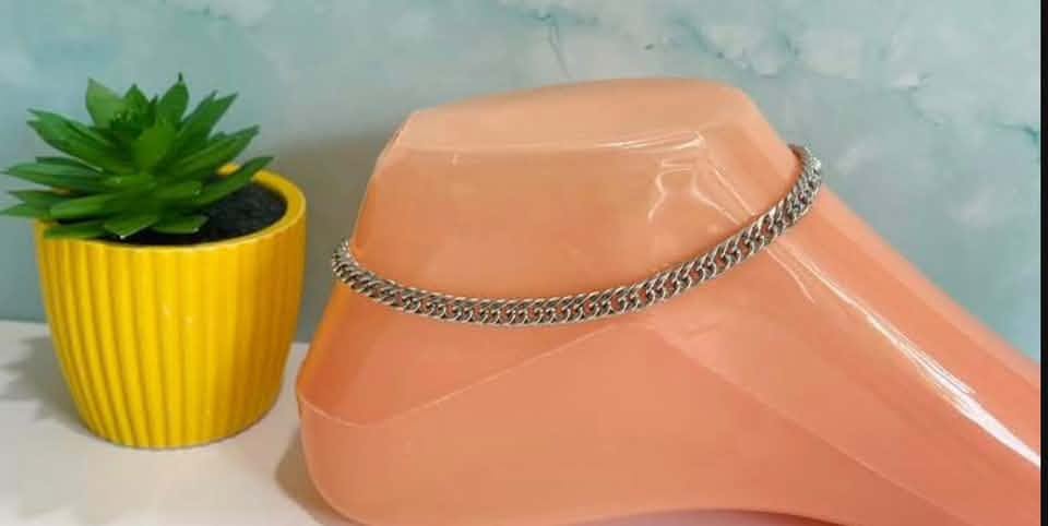 Silver-Tone Cuban Link Anklet