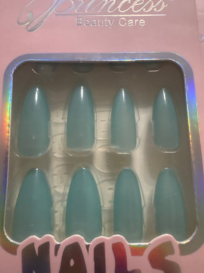Press on Nails 12 ct