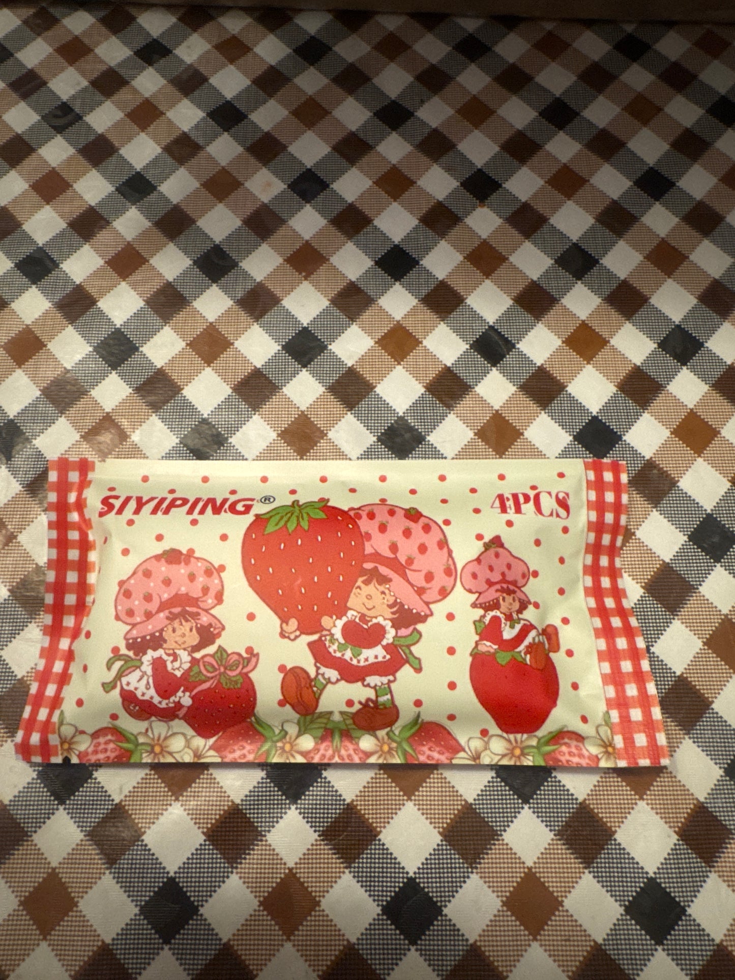Strawberry shortcake 4pc