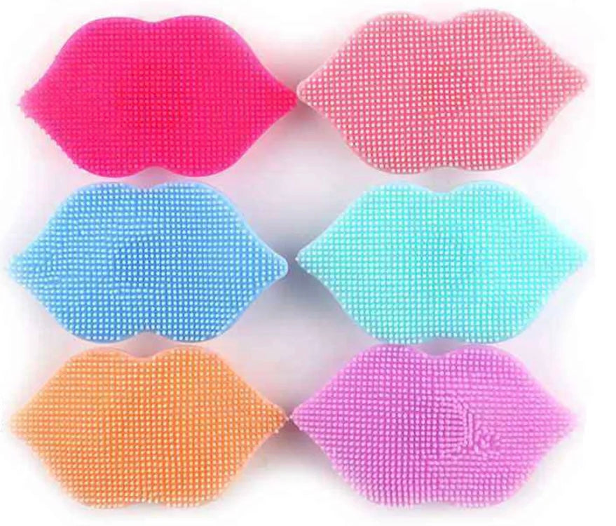 Lip-Shaped Silicone Exfoliating Brush